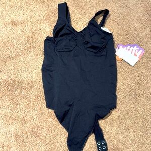 Yitty Bodysuit, Never Tried on!